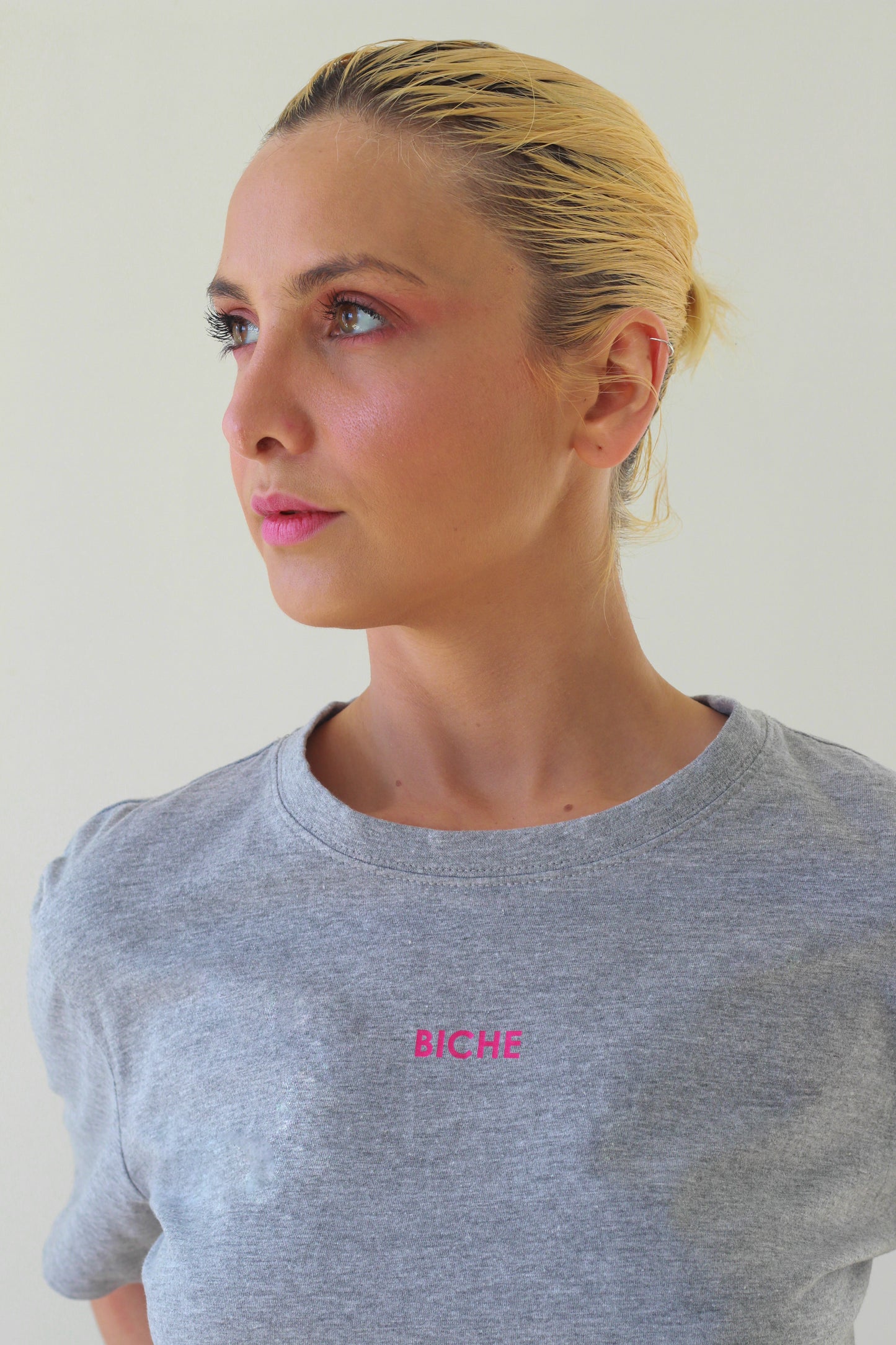 Base 01 — Le T-shirt