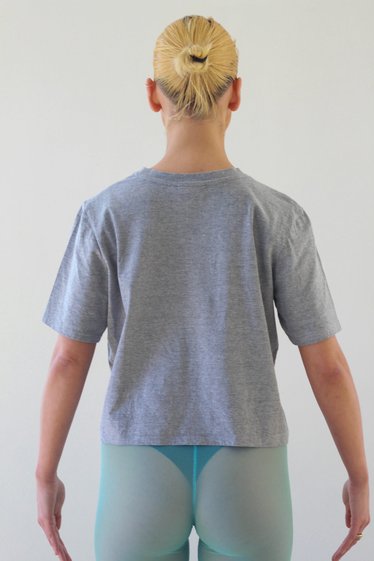 Base 01 — Le T-shirt