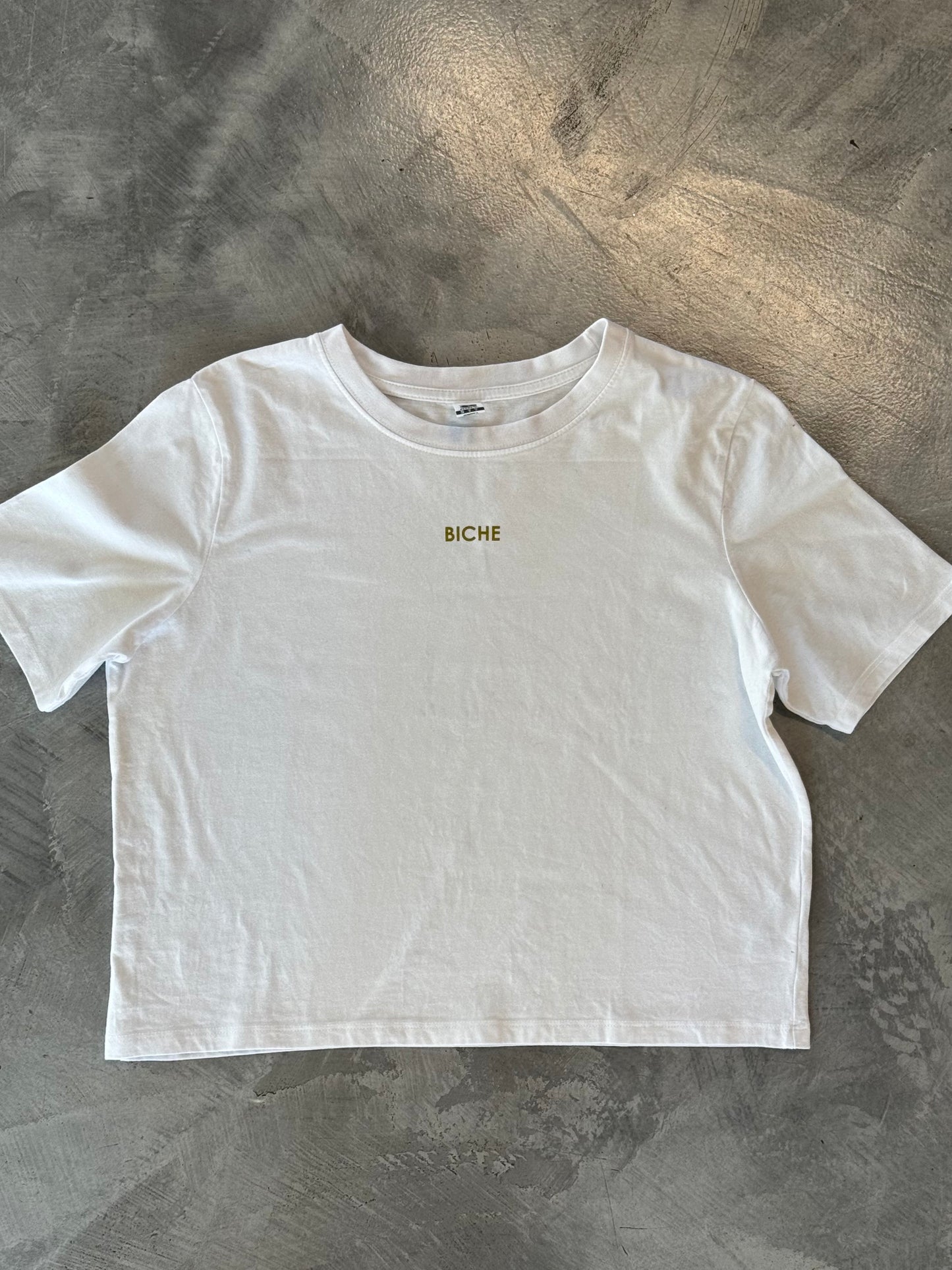 Base 01 — Le T-shirt