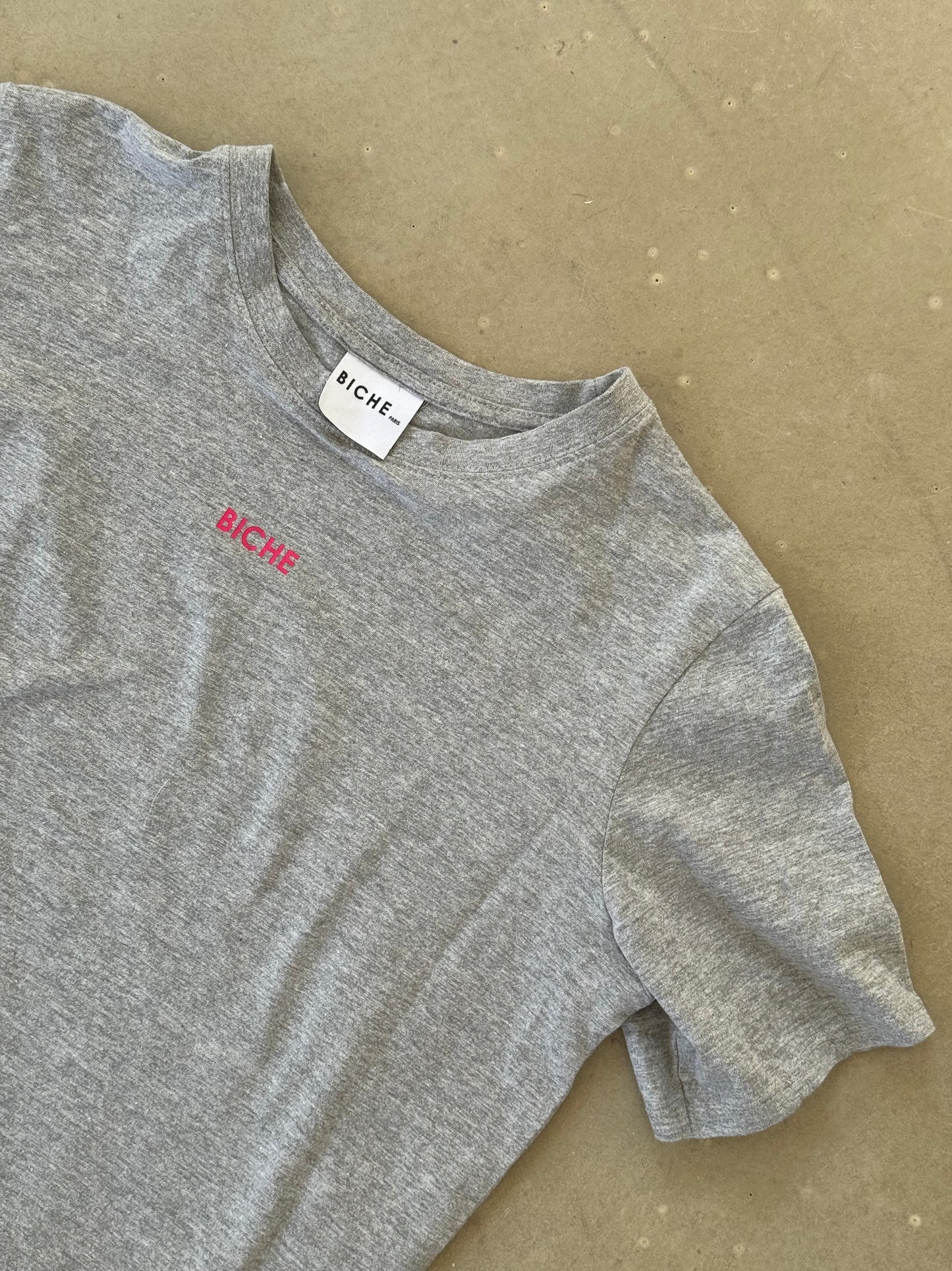 Base 01 — Le T-shirt